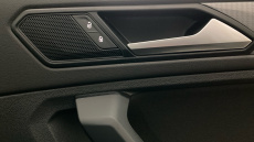 Volkswagen Tiguan 1.5 TSI 150 Life 5dr DSG Petrol Estate